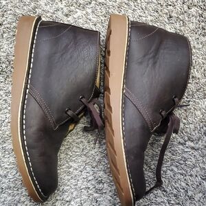 L.L. Bean Woman's Brown Leather Chukka Boots